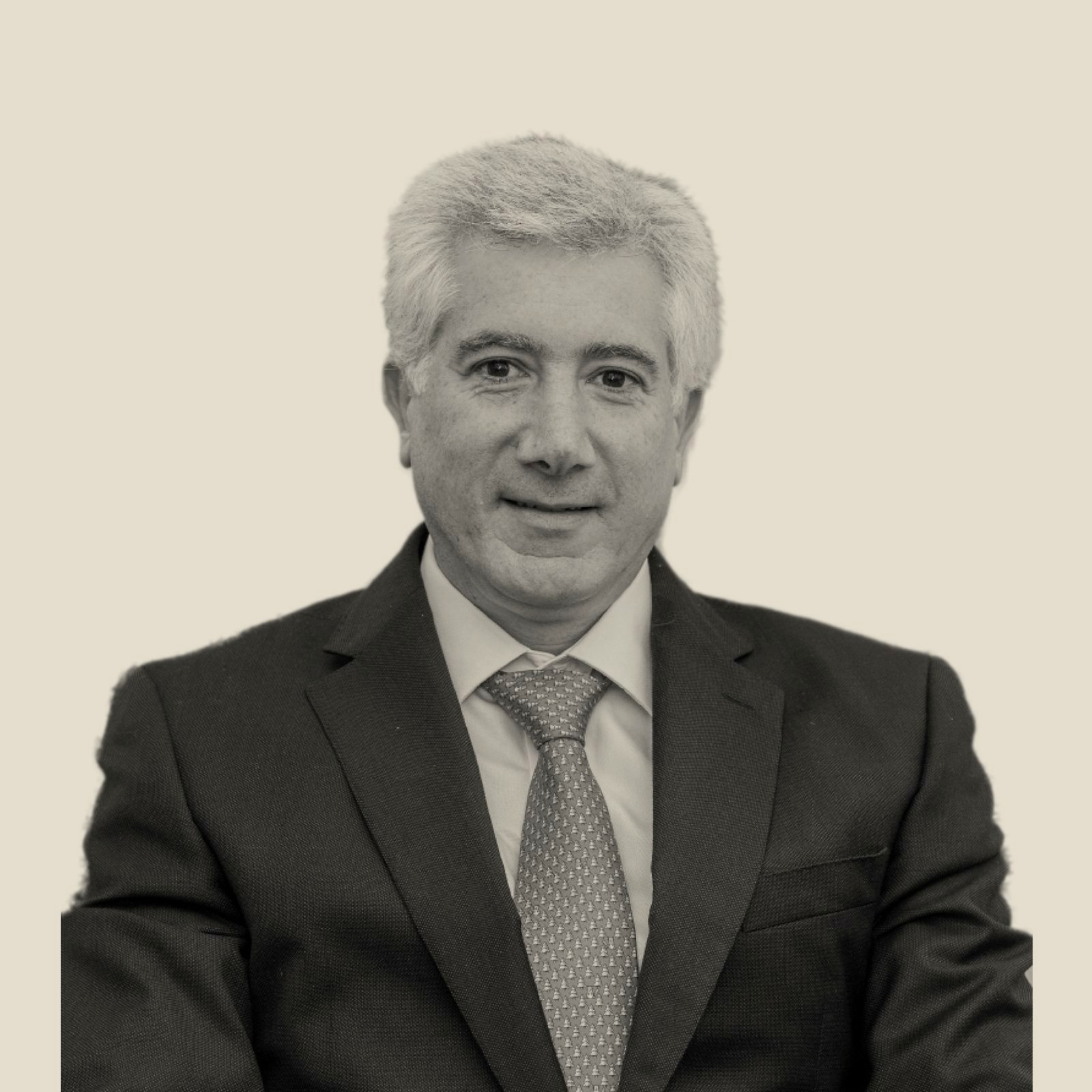 Carlos Saravia Frías